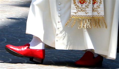 does the pope wear gucci|pope benedict shoes controversy.